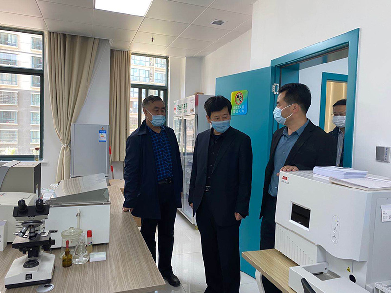 王文生到寶鈦醫(yī)院高新分院參觀考察