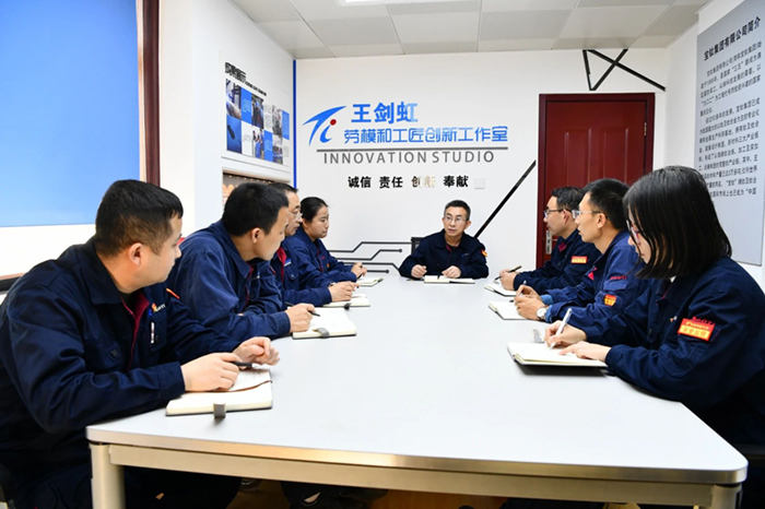 1729649695856289.jpg 01.jpg